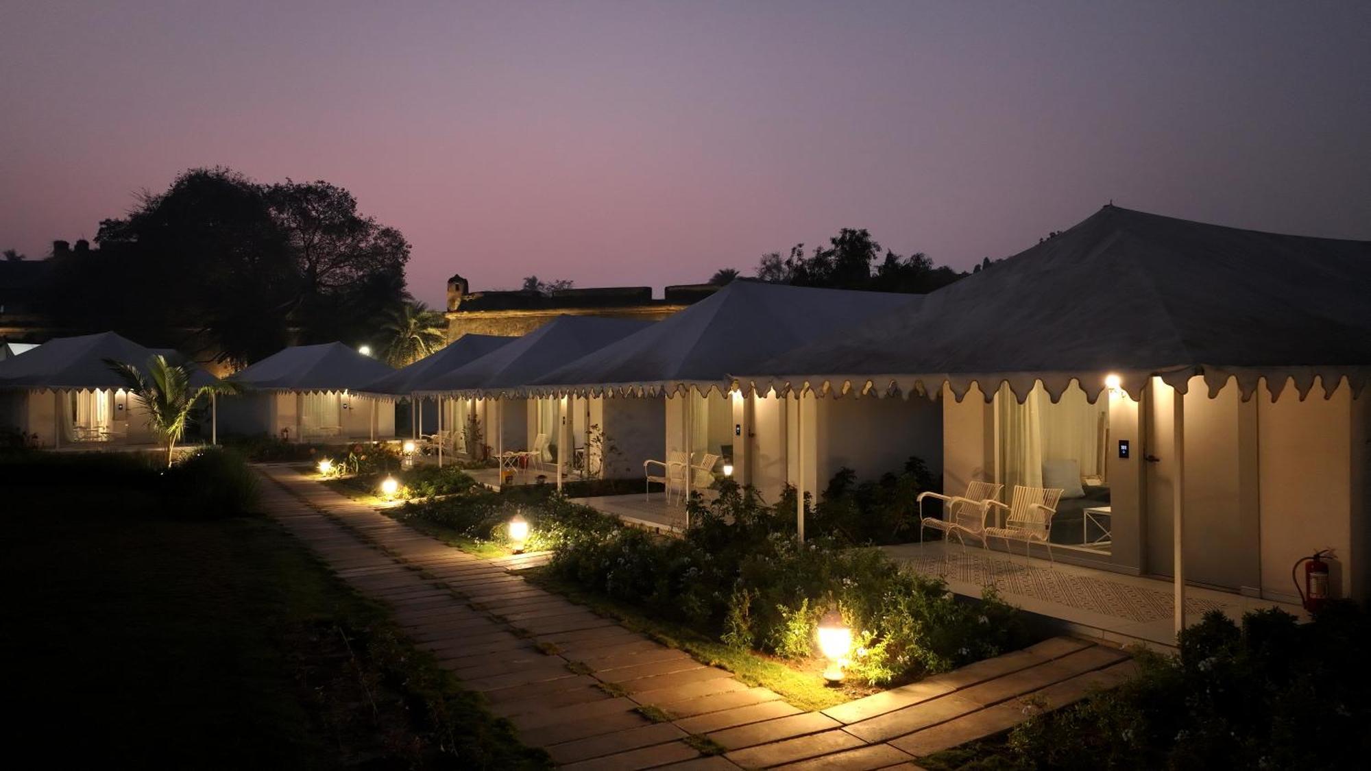 The Fern Seaside Luxurious Tent Resort دامان المظهر الخارجي الصورة