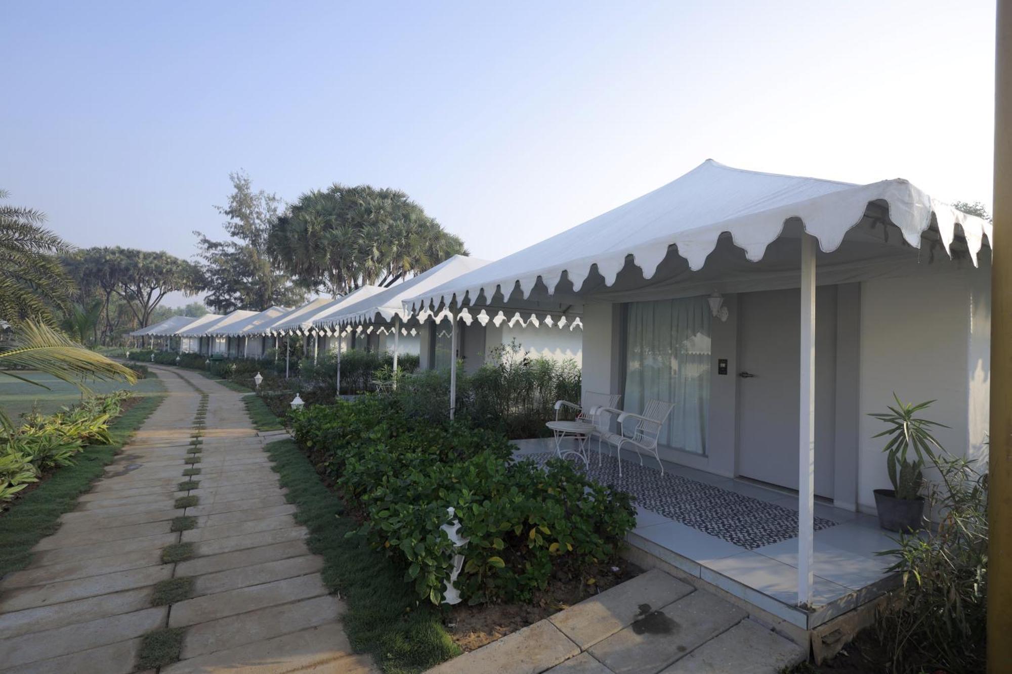 The Fern Seaside Luxurious Tent Resort دامان المظهر الخارجي الصورة