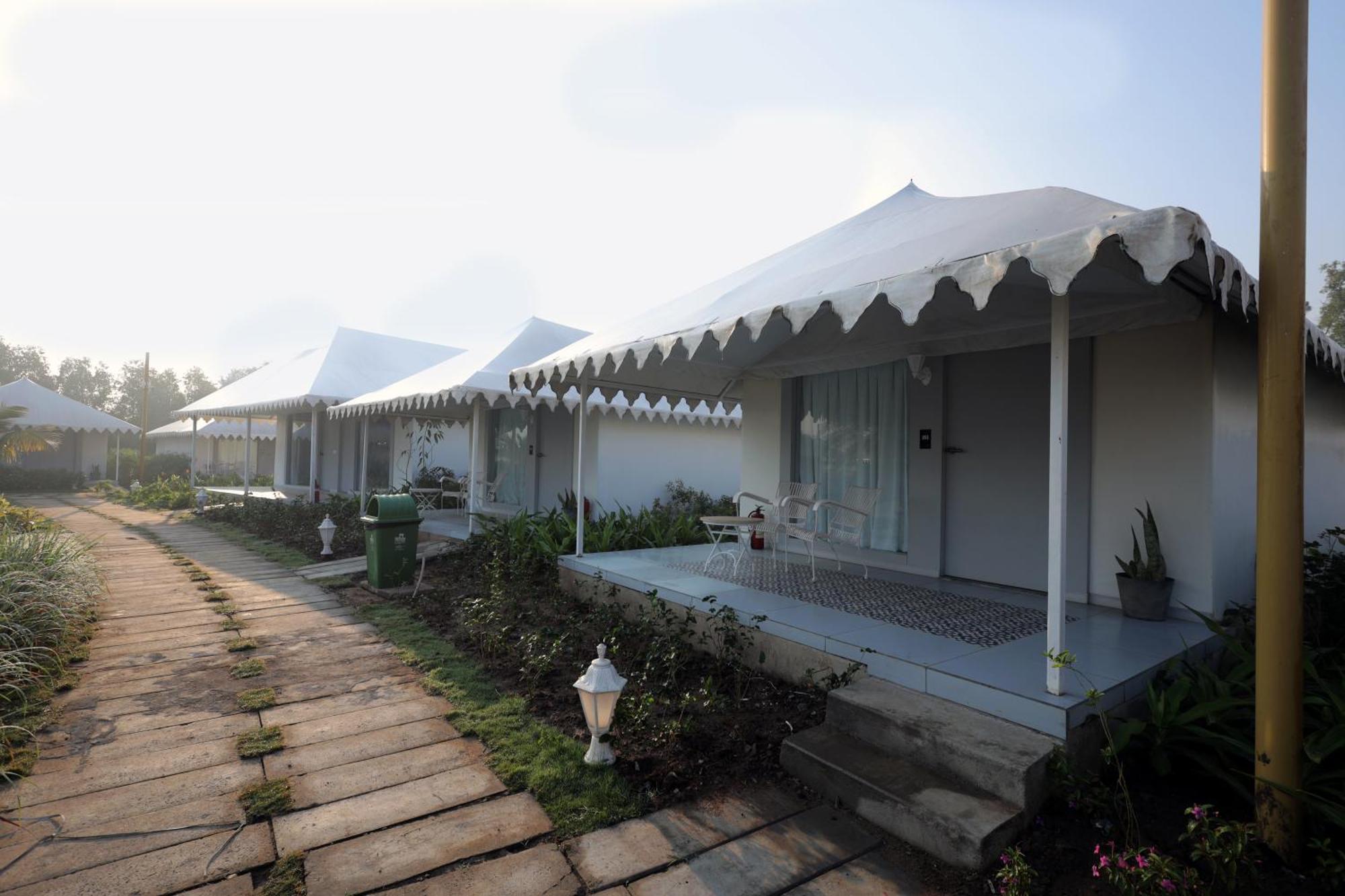The Fern Seaside Luxurious Tent Resort دامان المظهر الخارجي الصورة
